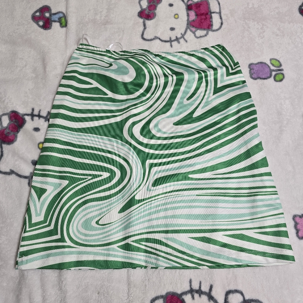 SHEIN Green and White Swirl Mini Skirt